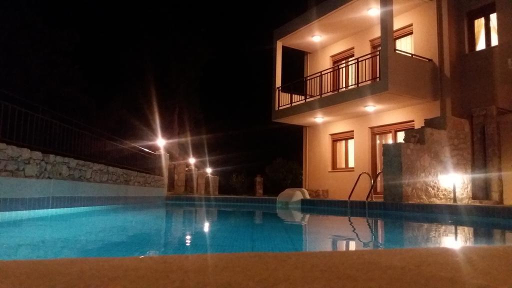 Petrochori Aparthotel Екстер'єр фото