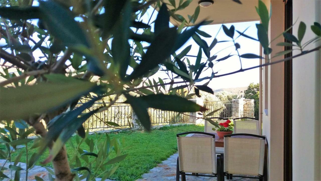 Petrochori Aparthotel Екстер'єр фото